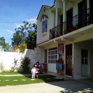 Meet your Posher, Tomas